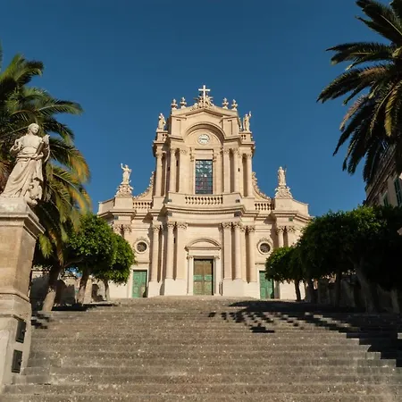 Il Campanile לינה וארוחת בוקר מודיקה